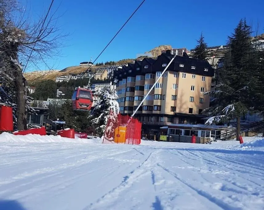 Apartamentos En La Plaza De Sierra Nevada Impala 3B Parking Incluido Spain